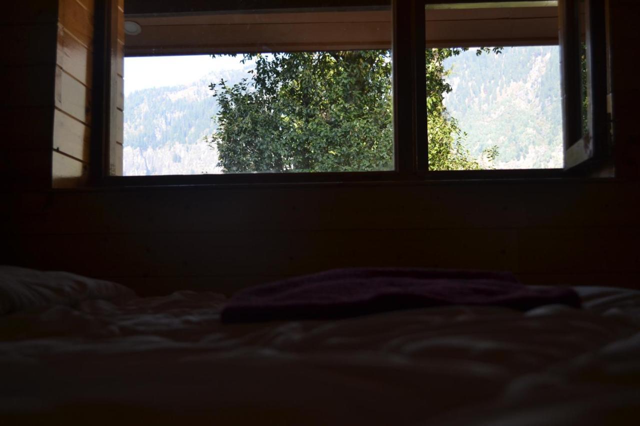 Forest Wood Cottage Manāli Extérieur photo