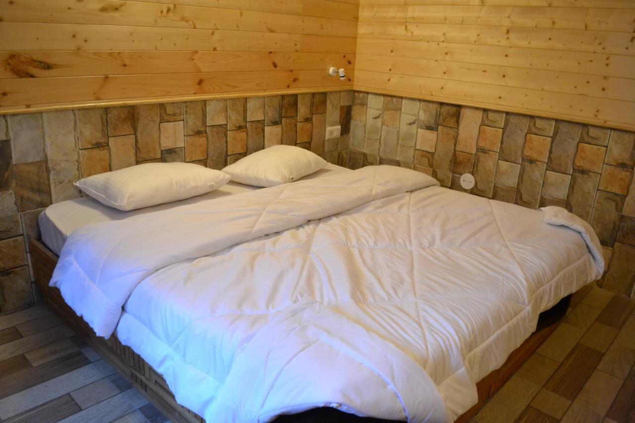 Forest Wood Cottage Manāli Extérieur photo